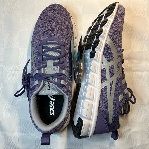 1022a115 asics